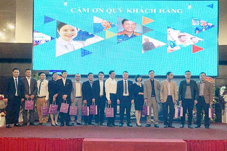 Bưu chính Viettel Chi nhánh Sơn La tri ân khách hàng