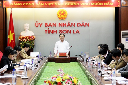 Họp đánh giá việc tổ chức thí điểm triển khai xã hội hóa tại các cơ sở y tế