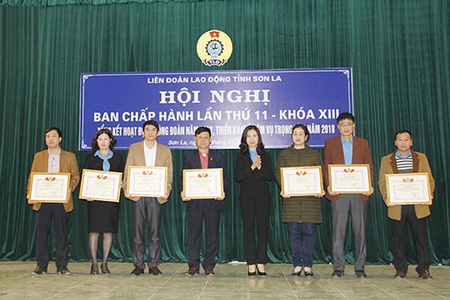 Đổi mới nội dung, phương thức hoạt động, xây dựng tổ chức Công đoàn vững mạnh