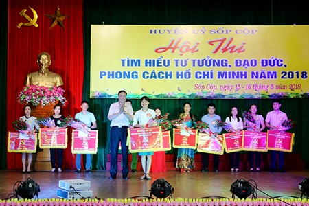 Huyện ủy Sốp Cộp: Tổ chức Hội thi “Tìm hiểu tư tưởng, đạo đức, phong cách Hồ Chí Minh” năm 2018