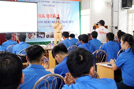 Ra quân chiến dịch thanh niên tình nguyện hè 2018