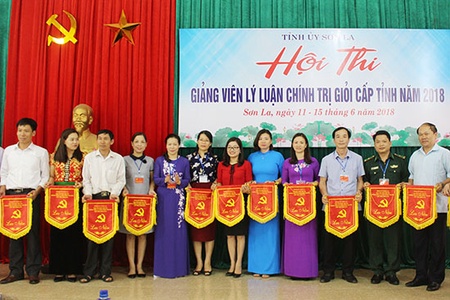 Khai mạc Hội thi Giảng viên lý luận chính trị giỏi cấp tỉnh năm 2018