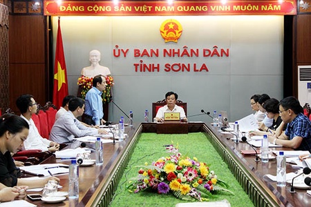 Cục Y tế dự phòng làm việc với UBND tỉnh
