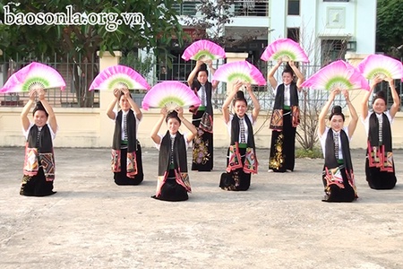 Phong trào “Toàn dân đoàn kết xây dựng đời sống văn hóa” ở Quỳnh Nhai