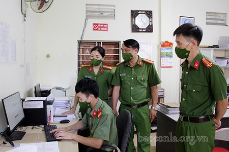 Nâng cao chất lượng cung cấp dịch vụ công trực tuyến về cư trú