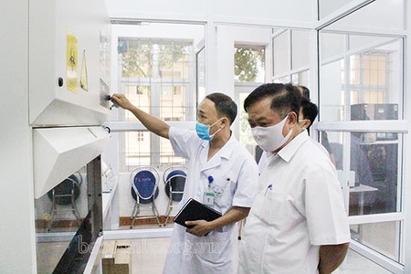 Thực hiện tốt công tác di chuyển Bệnh viện Đa khoa tỉnh gắn với đảm bảo phòng, chống dịch bệnh