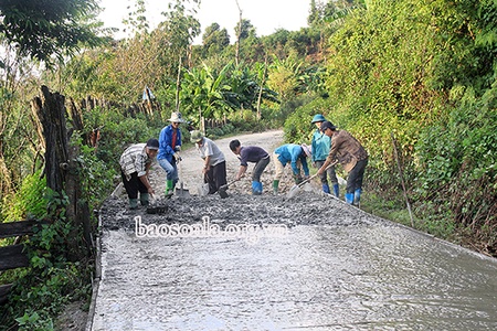 Đẩy mạnh phát triển đồng bộ hạ tầng giao thông              