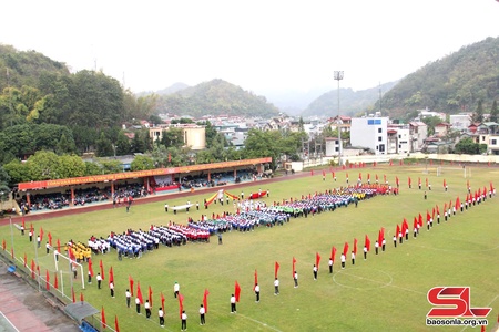 Phu Dong sports festivals open in Son La city, Song Ma district