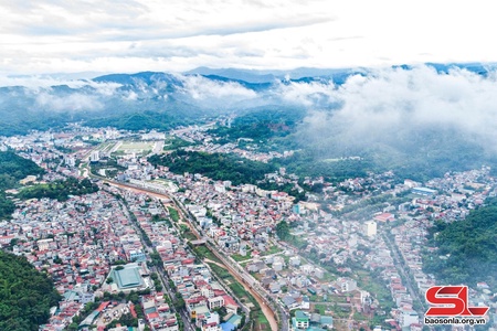 Sơn La 130 pi tẳng có cánh khày mả
