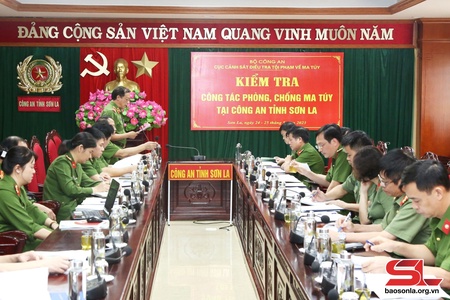 Kiểm tra công tác phòng chống ma túy tại Công an Sơn La