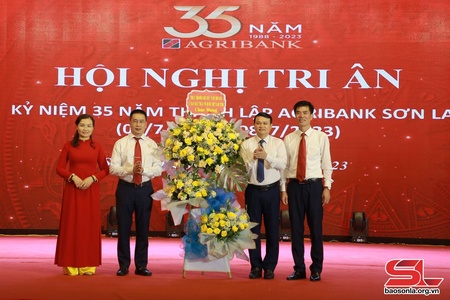 Kỷ niệm 35 năm Ngày thành lập Agribank Chi nhánh tỉnh Sơn La