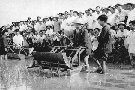 Quán triệt, triển khai thực hiện Quy định số 144 của Bộ Chính trị: Sự tiếp nối tư tưởng Hồ Chí Minh về giáo dục đạo đức cách mạng