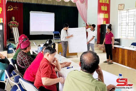 Dự án Chăn hênh hỗ trợ kỹ thuật chăn nuôi an toàn sinh học