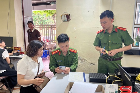 Sơn La đẩy mạnh cấp tài khoản định danh điện tử cho cơ quan, tổ chức