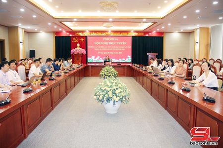 Hội nghị trực tuyến về công tác văn thư, lưu trữ và số hóa tài liệu lưu trữ 