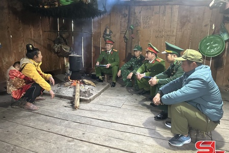 Gửi thanh xuân ở lại biên cương