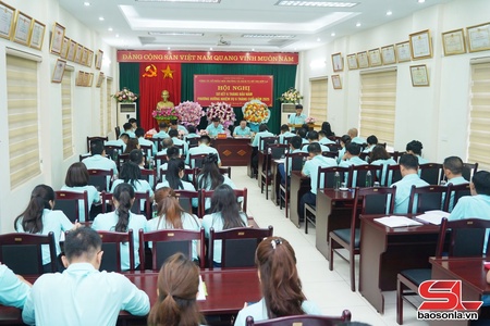 Công ty cổ phần Môi trường và Dịch vụ Đô thị Sơn La sơ kết 6 tháng đầu năm