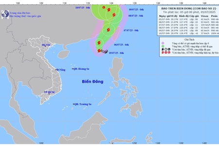 Áp thấp nhiệt đới đã mạnh lên thành bão số 2, giật cấp 12 ở khu vực Bắc Biển Đông