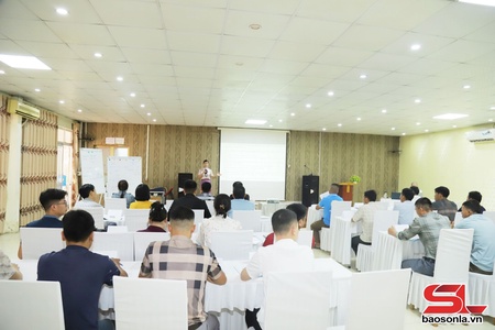 Tập huấn “Tiếp cận thị trường và marketing sản phẩm nông nghiệp”
