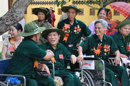 Truyện Podcast: Người thương binh của làng