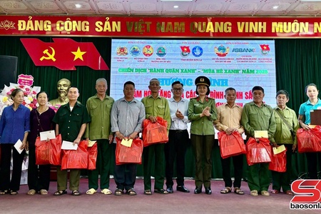 Chương trình tình nguyện “Hành quân xanh” - “Mùa hè xanh” năm 2025