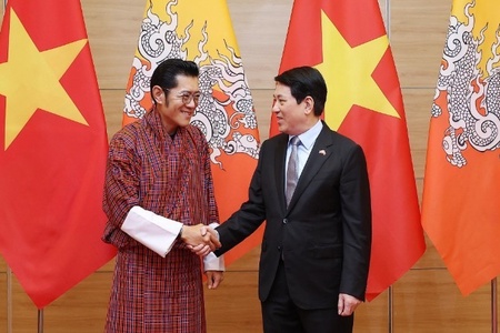 Quốc vương Bhutan kết thúc tốt đẹp chuyến thăm cấp Nhà nước tới Việt Nam