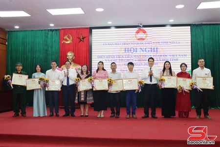 Hội nghị điển hình tiên tiến MTTQ Việt Nam tỉnh và các tổ chức chính trị xã hội tỉnh giai đoạn 2020-2025