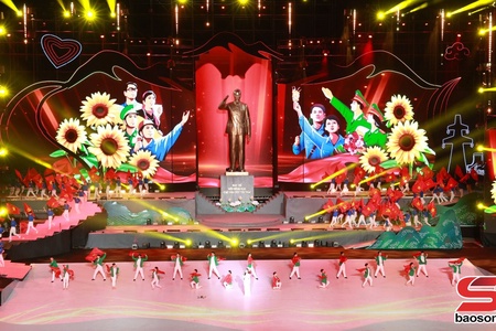 Hào khí Sơn La vươn xa cùng đất nước