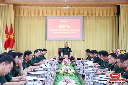 Quân khu 2 kiểm tra toàn diện công tác quân sự, quốc phòng tại Bộ CHQS tỉnh Sơn La
