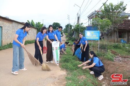 Giữ vững tiêu chí nông thôn mới