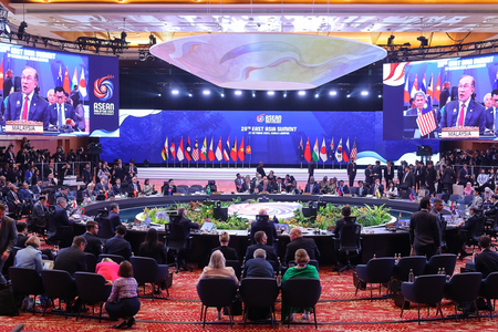 Đoàn kết, tự cường, tạo sức mạnh tổng hợp cho ASEAN