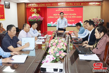 Triển khai công tác dân tộc và tôn giáo