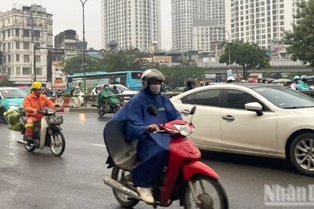 Thời tiết ngày 17/12: Nhiều nơi ở Bắc Bộ có mưa rào rải rác, có nơi rét đậm
