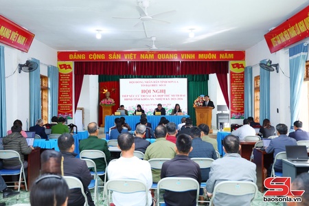 Tổ đại biểu HĐND tỉnh tiếp xúc cử tri sau Kỳ họp thứ mười hai tại xã Pắc Ngà