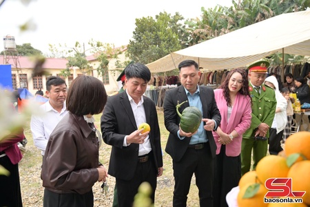 Đặc sắc Hội chợ Xuân xã Phiêng Khoài năm 2026