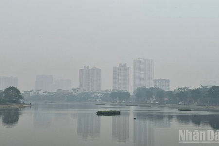 Thời tiết ngày 23/3: Bắc Bộ nhiều nơi có mưa và sương mù rải rác, Nam Bộ có nơi nắng nóng