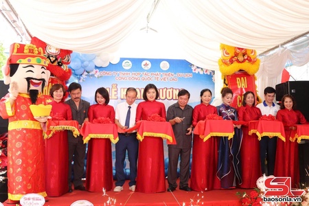 Khai trương Văn phòng du lịch Hương Liên