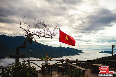 Tà Xùa đón trên 5.200 lượt khách trong kỳ nghỉ lễ