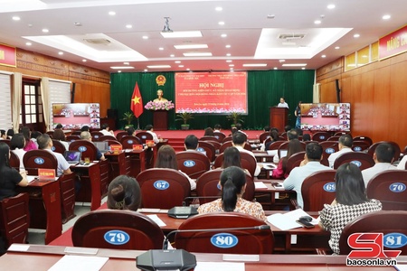 Bồi dưỡng kiến thức kỹ năng hoạt động cho đại biểu HĐND các cấp