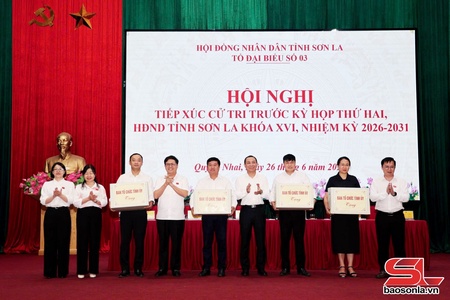 Tổ đại biểu HĐND tỉnh tiếp xúc cử tri trước Kỳ họp thứ hai tại xã Quỳnh Nhai