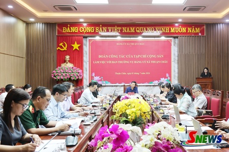 Đoàn công tác của Tạp chí Cộng sản làm việc với Ban Thường vụ Đảng ủy xã Thuận Châu
