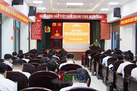 Huấn luyện nghiệp vụ PCCC và CNCH cho lãnh đạo UBND cấp xã