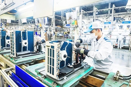 Đổi mới mô hình phát triển từ cải cách thể chế
