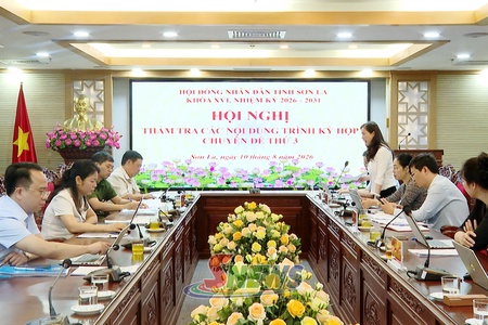 Thẩm tra nội dung lĩnh vực pháp chế trình Kỳ họp chuyên đề thứ 3, HĐND tỉnh Sơn La khoá XVI