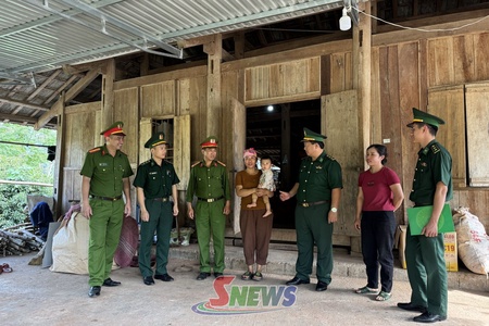 Đưa pháp luật đến bản làng vùng biên