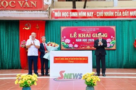 Trường THCS Tây Tiến chào đón năm học mới