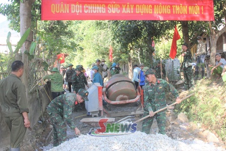  “Bộ đội Cụ Hồ” chung sức xây dựng nông thôn mới