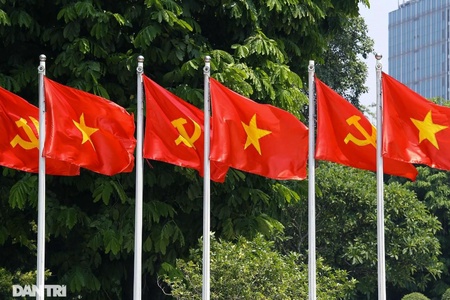 Bác bỏ luận điệu “kiên định Chủ nghĩa Mác-Lênin, tư tưởng Hồ Chí Minh là cản trở sự phát triển”