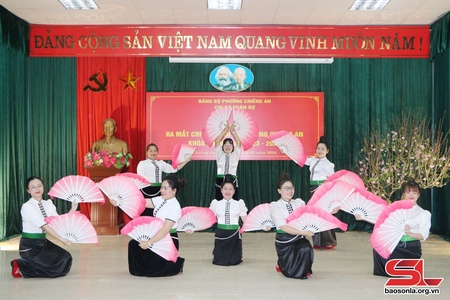 Sôi nổi phong trào văn nghệ quần chúng