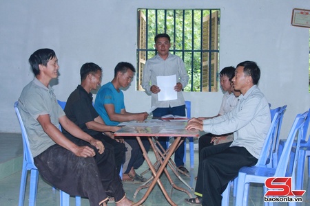 Phát huy vai trò lãnh đạo của chi bộ